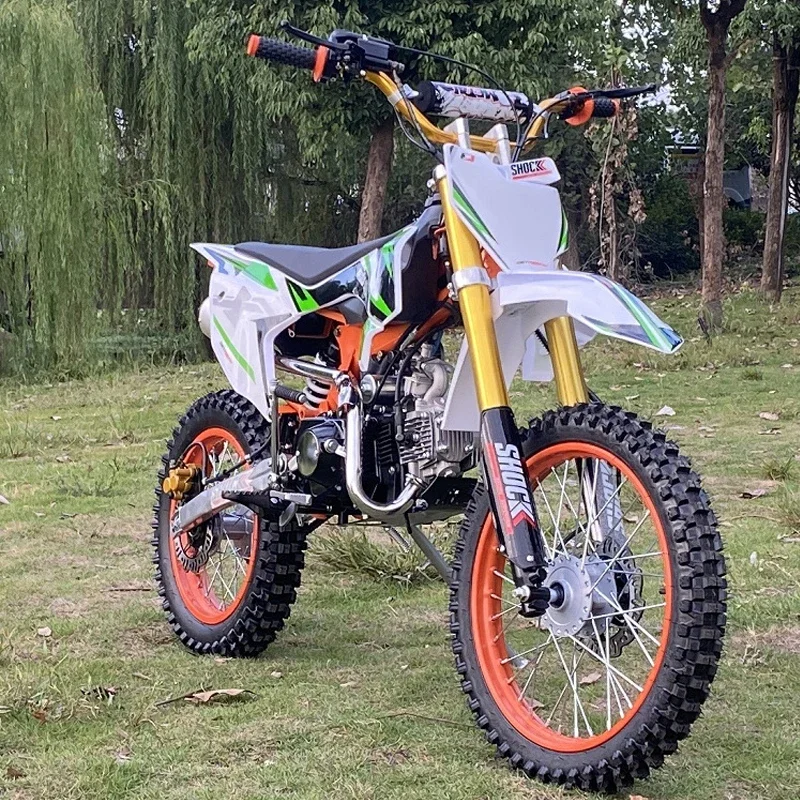 大人用チェーンドライブ付き4ストロークモタード自転車,125 - Bike Chain のレビューと価格